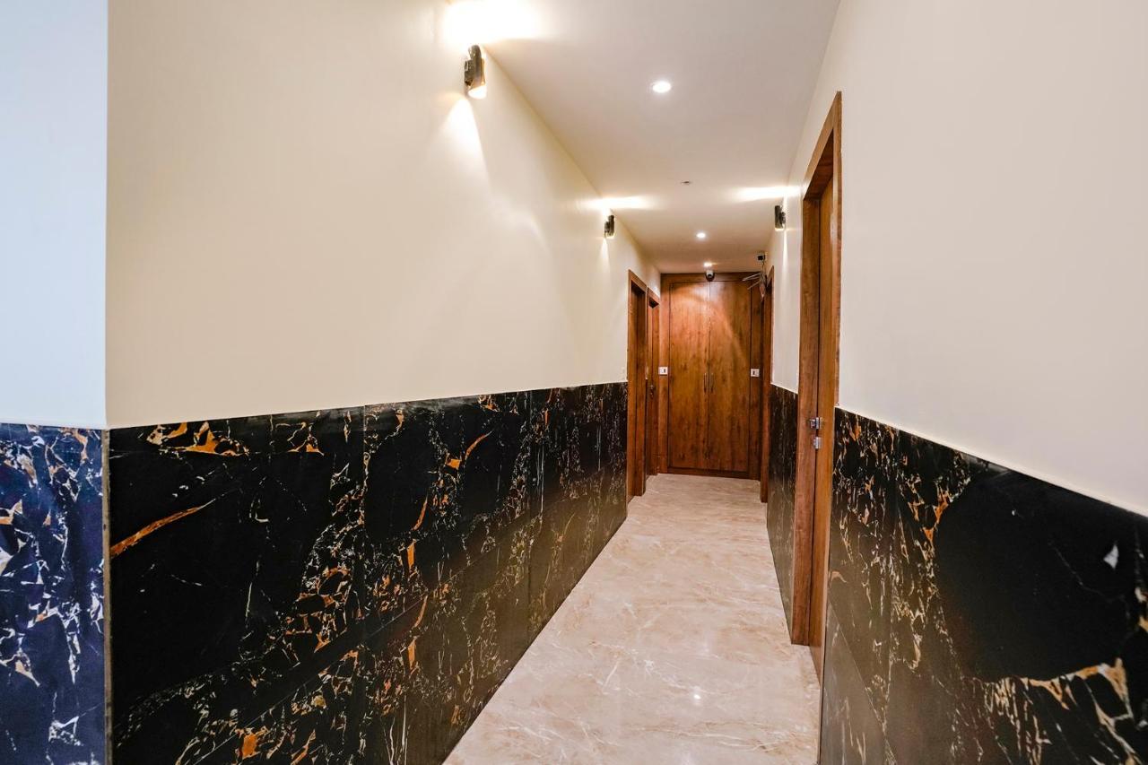 Fabhotel Antlers Mumbai Exterior photo