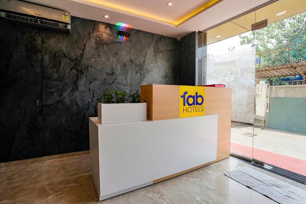 Fabhotel Antlers Mumbai Exterior photo